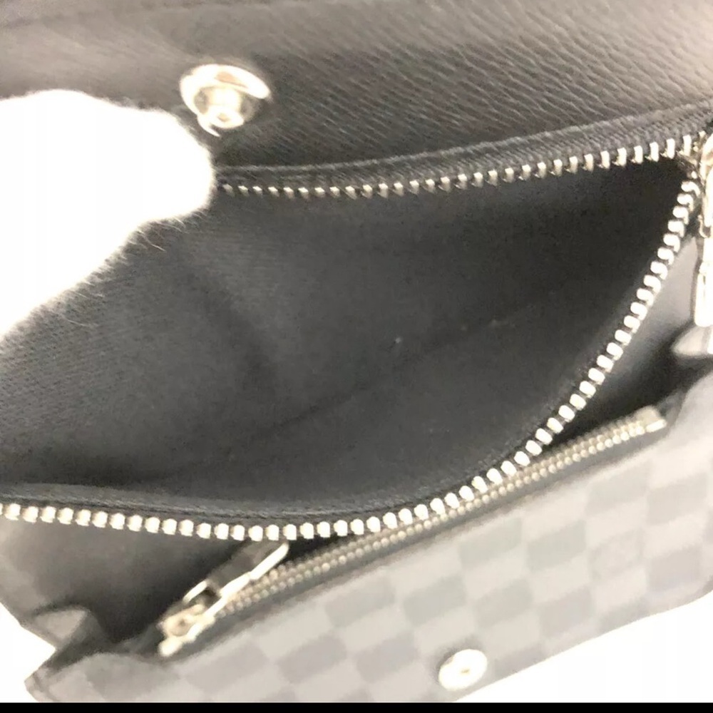 💎Louis Vuitton Damier Graphite Ceinture Pochette Om Belt Pouch💎 - Picture 6 of 8